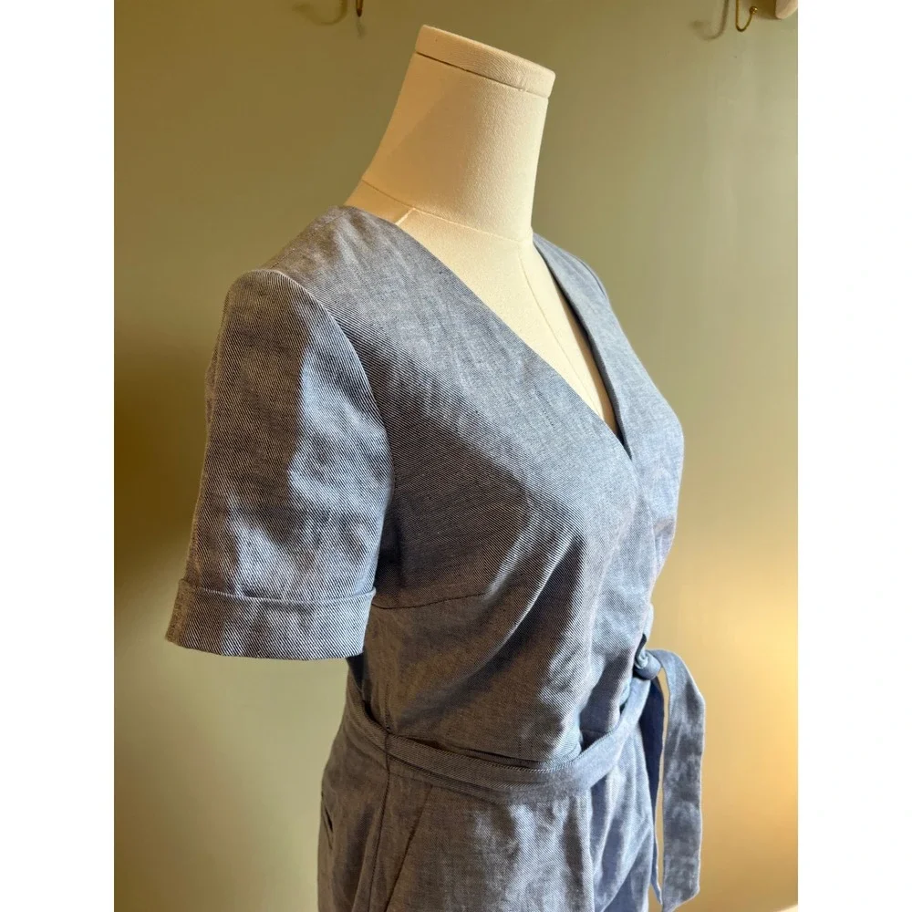 Banana Republic Womens Blue Linen Blend Chambray Wrap Romper Size 4 Short Sleeve
